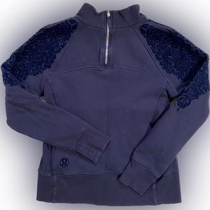Lululemon blue sweatshirt Size 10